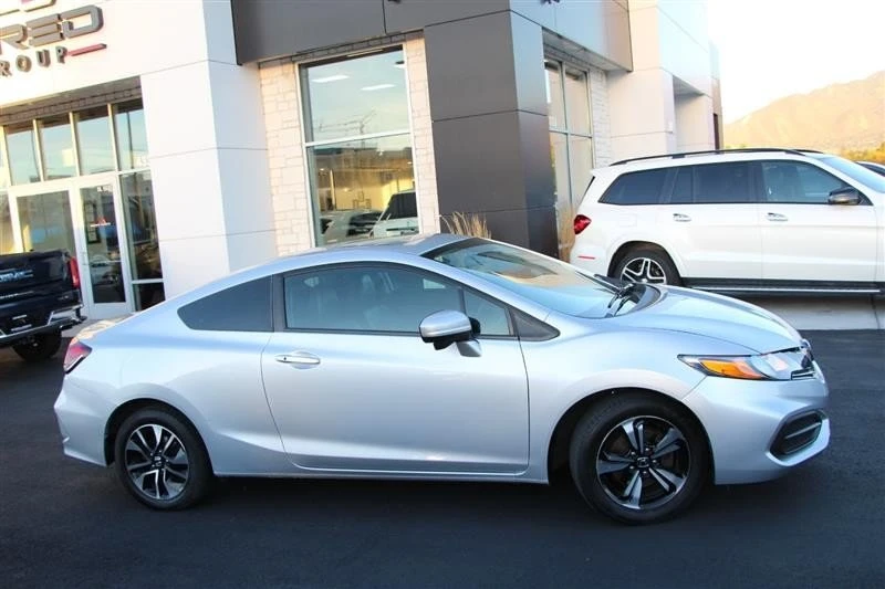 2015 Honda Civic 9th Gen - Image 7 of 19
