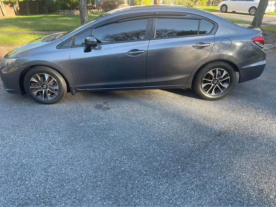 2015 Honda Civic 9th Gen - Image 7 of 8