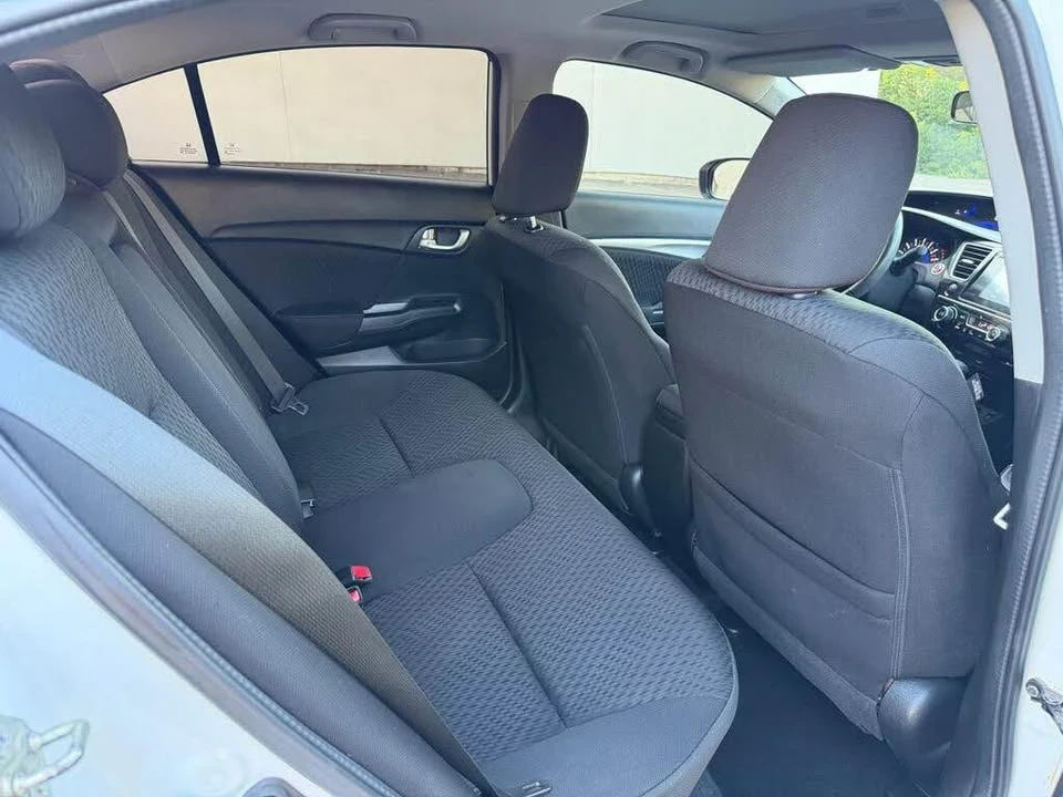 2015 Honda Civic 9th Gen - Image 10 of 11