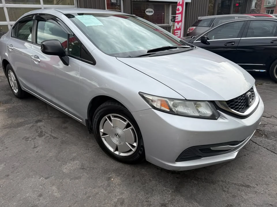 2015 Honda Civic 9th Gen - Image 7 of 21