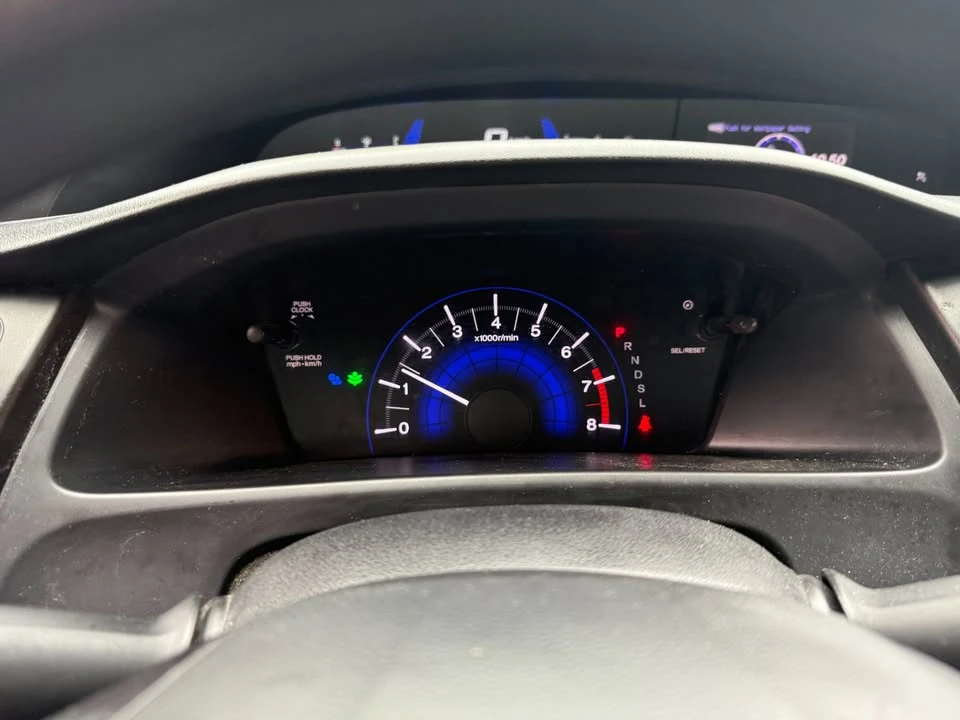 2015 Honda Civic 9th Gen - Image 16 of 21