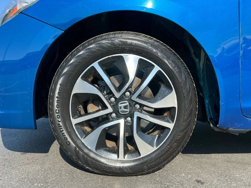 2015 Honda Civic 9th Gen - Image 12 of 20