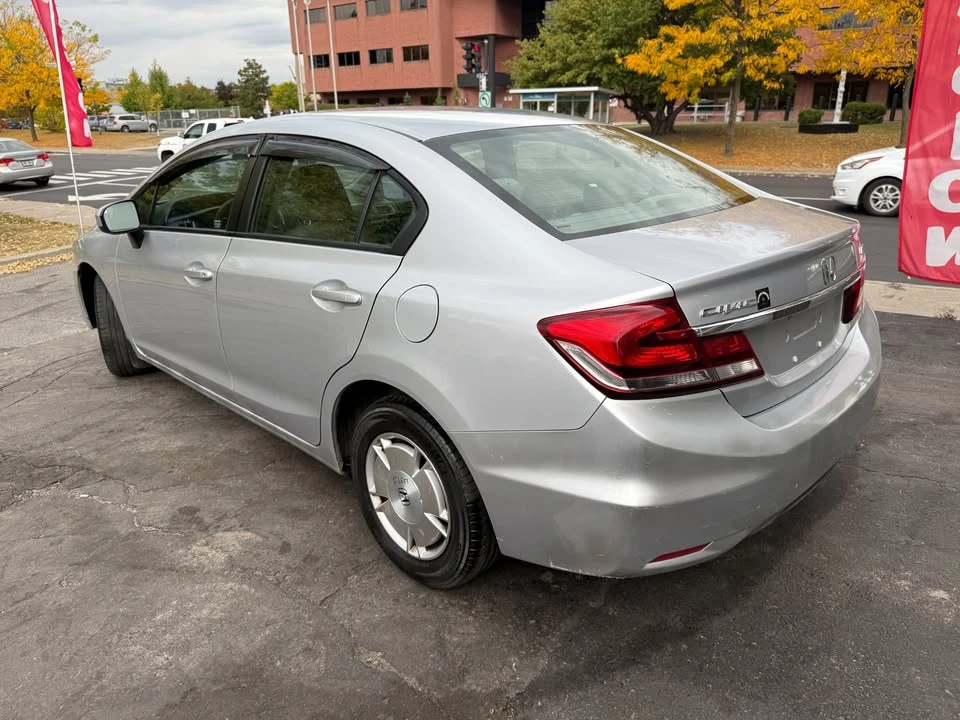 2015 Honda Civic 9th Gen - Image 10 of 21