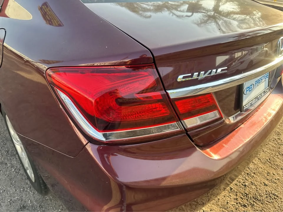 2015 Honda Civic 9th Gen - Image 15 of 20
