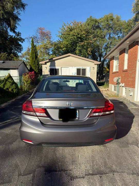 2015 Honda Civic 9th Gen - Image 6 of 9