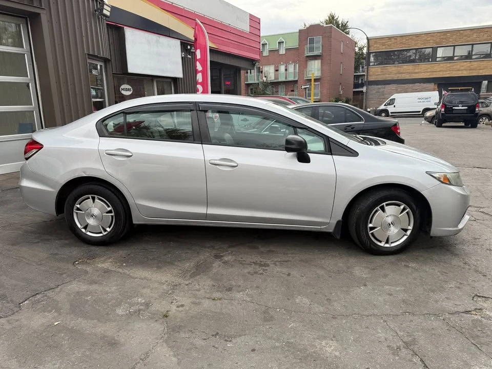 2015 Honda Civic 9th Gen - Image 6 of 21