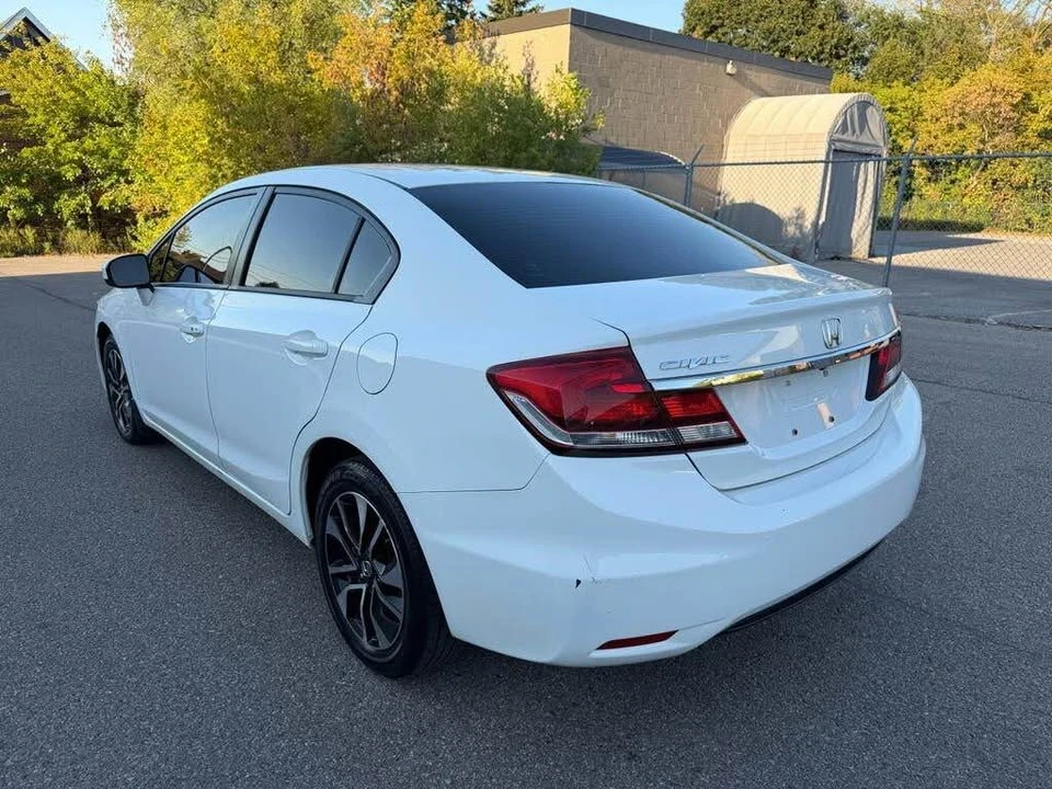 2015 Honda Civic 9th Gen - Image 4 of 11