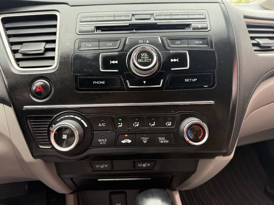 2015 Honda Civic 9th Gen - Image 16 of 18