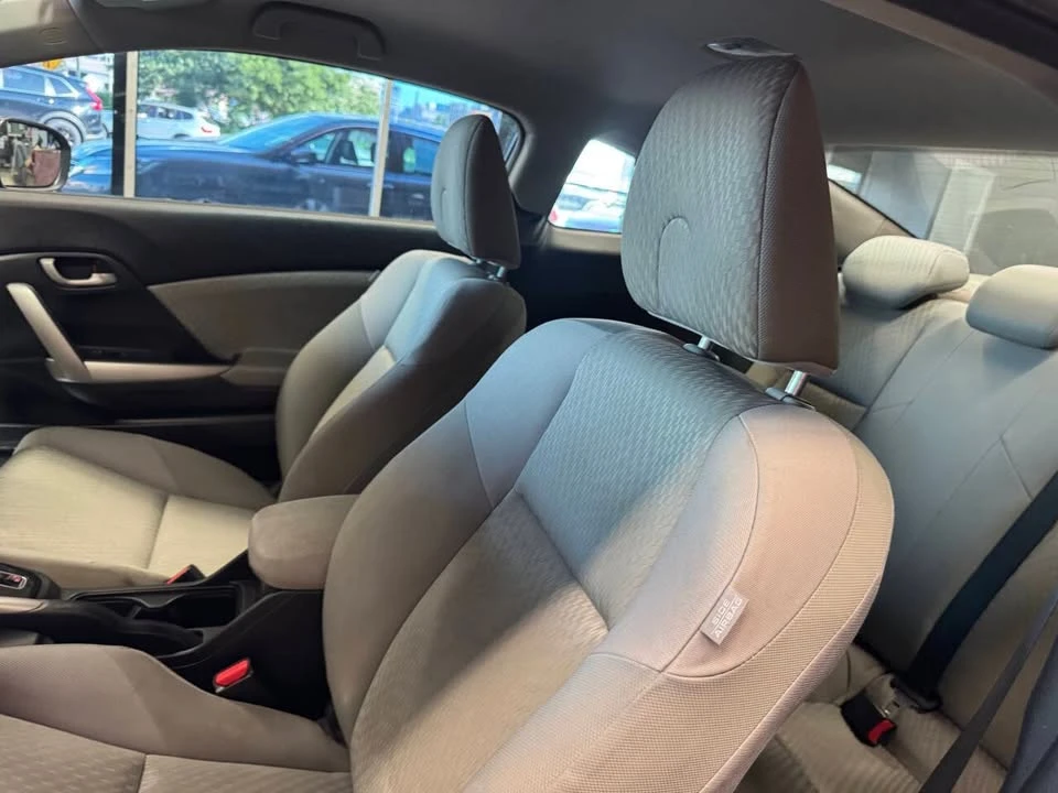 2015 Honda Civic 9th Gen - Image 10 of 17
