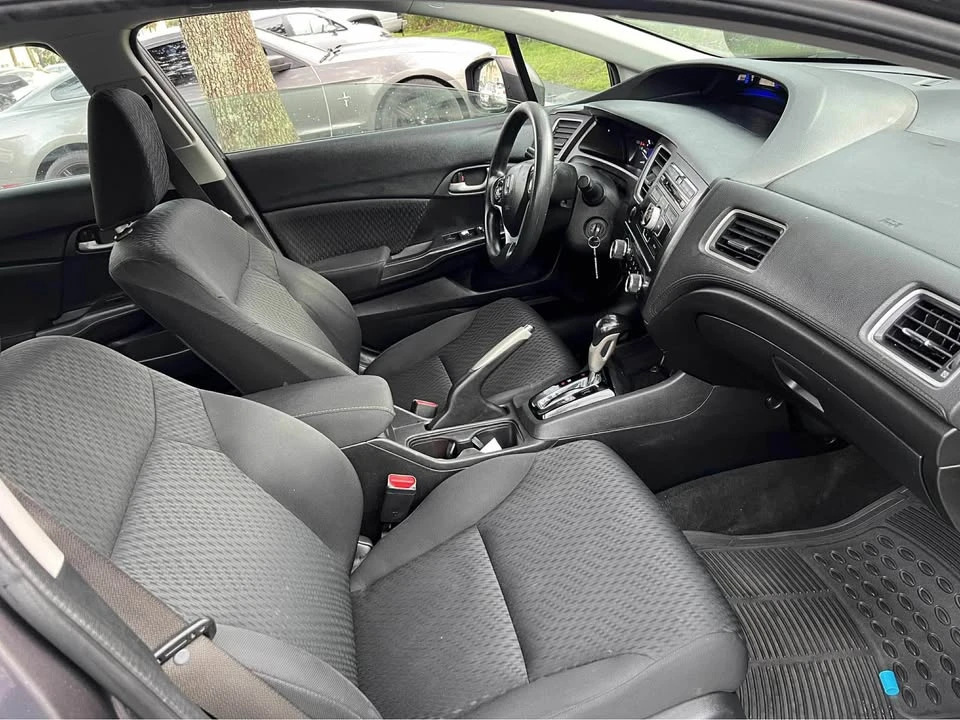 2015 Honda Civic 9th Gen - Image 4 of 5