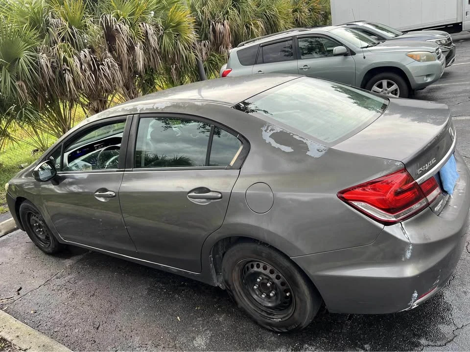 2015 Honda Civic 9th Gen - Image 3 of 5