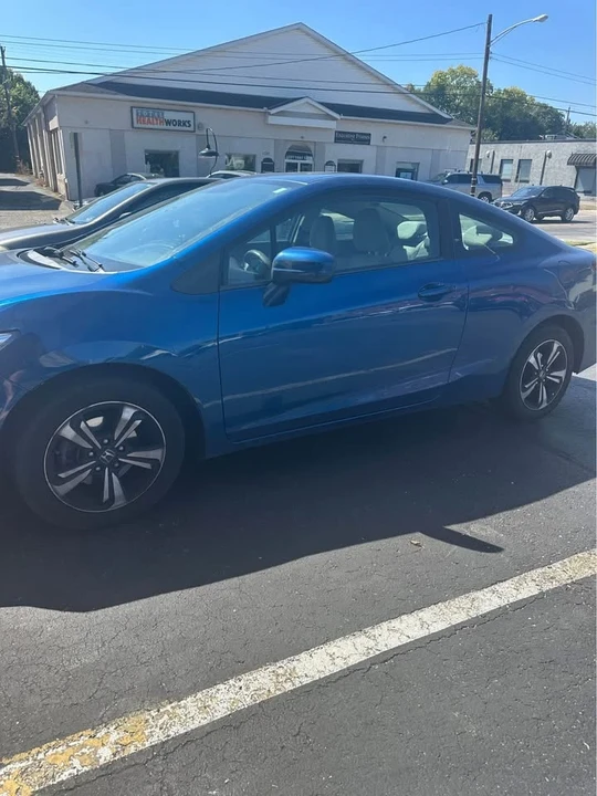 2015 Honda Civic 9th Gen - Image 2 of 6