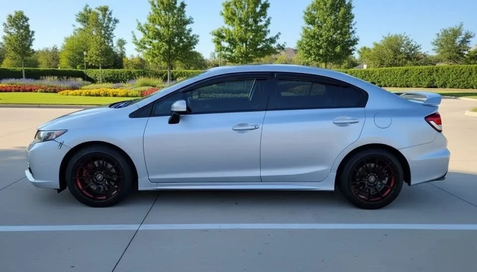 2015 Honda Civic 9th Gen - Image 2 of 3