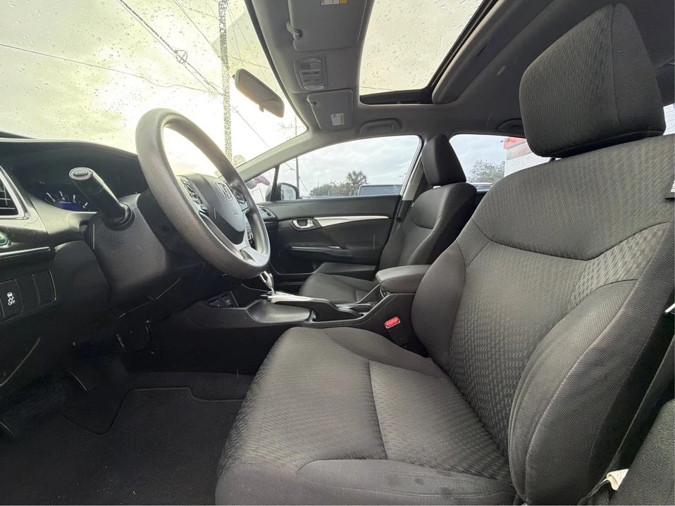2015 Honda Civic 9th Gen - Image 9 of 20