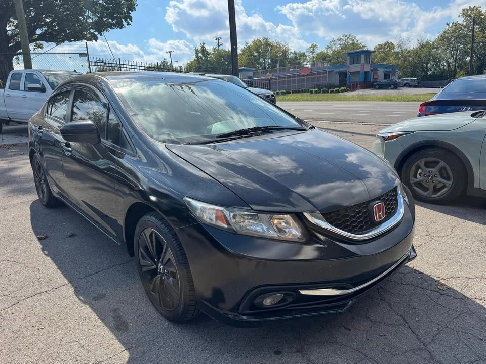 2015 Honda Civic 9th Gen - Image 2 of 10