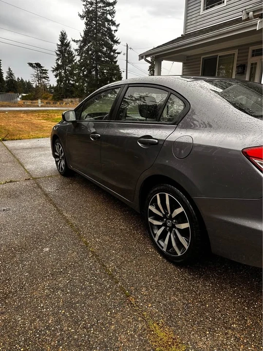 2015 Honda Civic 9th Gen - Image 5 of 8