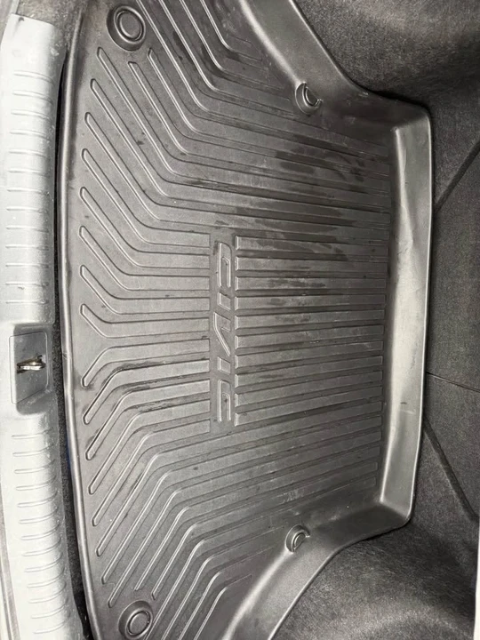 2015 Honda Civic 9th Gen - Image 10 of 12