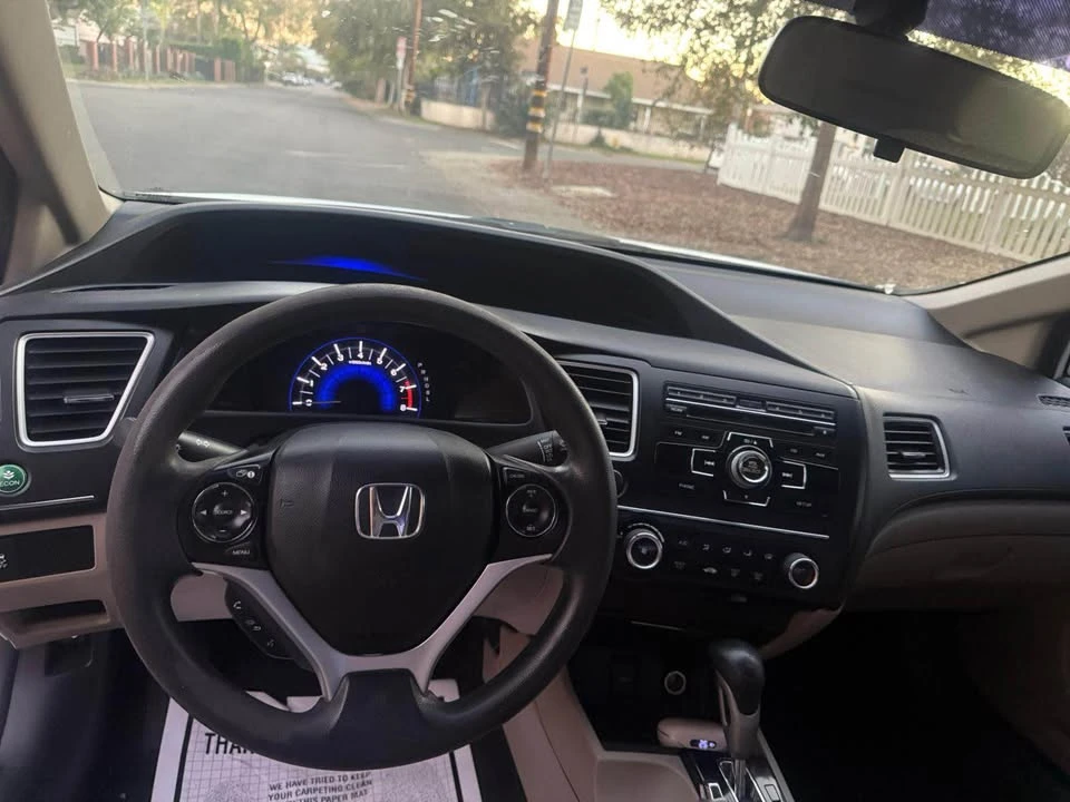 2015 Honda Civic 9th Gen - Image 4 of 5