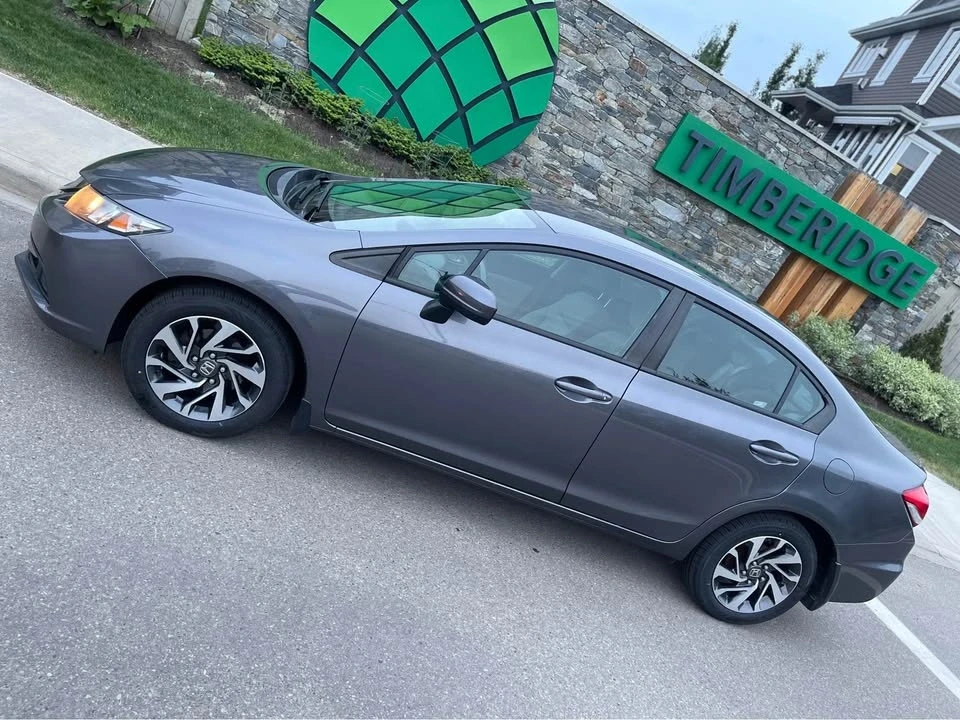 2015 Honda Civic 9th Gen - Image 2 of 12
