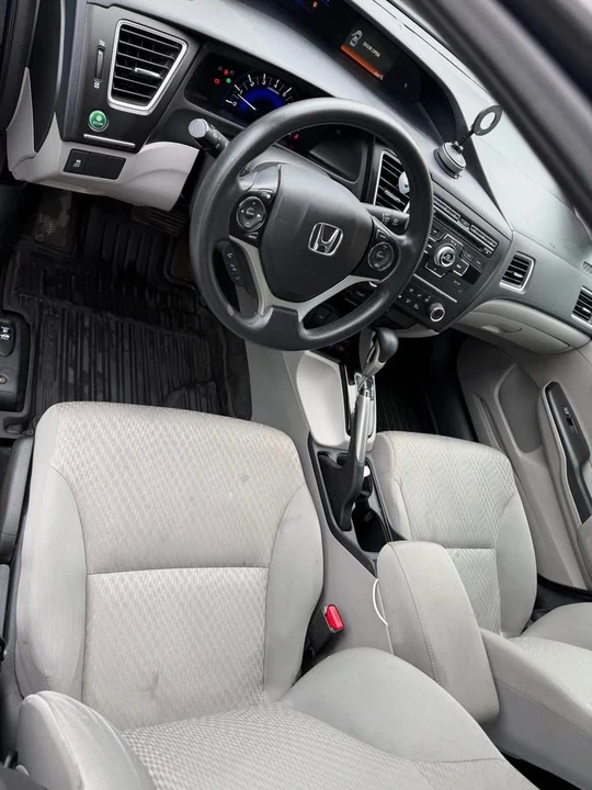 2015 Honda Civic 9th Gen - Image 7 of 12