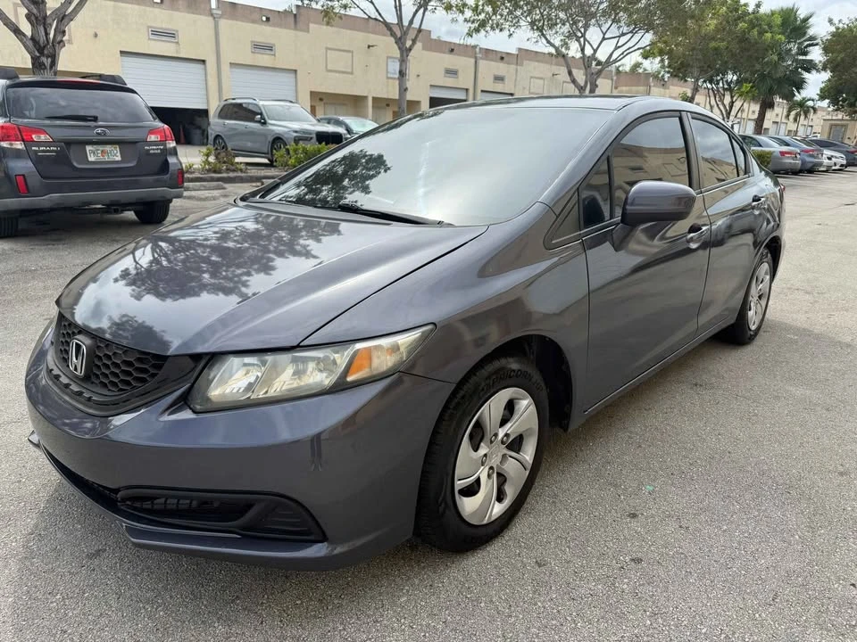 2015 Honda Civic 9th Gen - Image 6 of 6