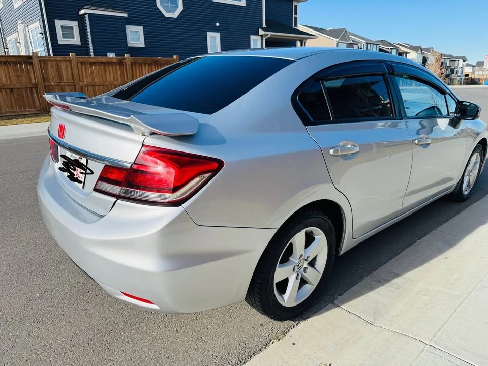 2015 Honda Civic 9th Gen - Image 16 of 16