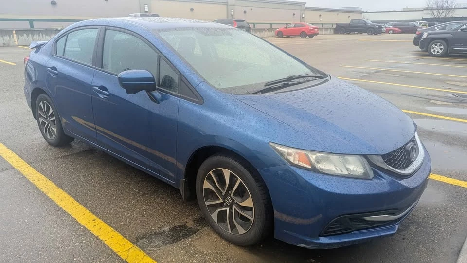 2015 Honda Civic 9th Gen - Image 5 of 8