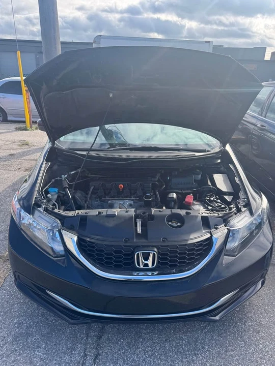 2015 Honda Civic 9th Gen - Image 6 of 9