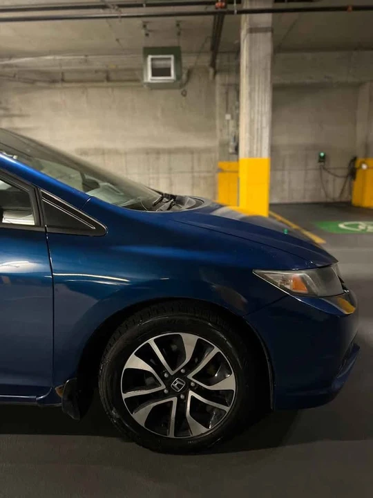 2015 Honda Civic 9th Gen - Image 6 of 13