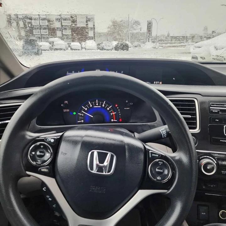 2015 Honda Civic 9th Gen - Image 13 of 14
