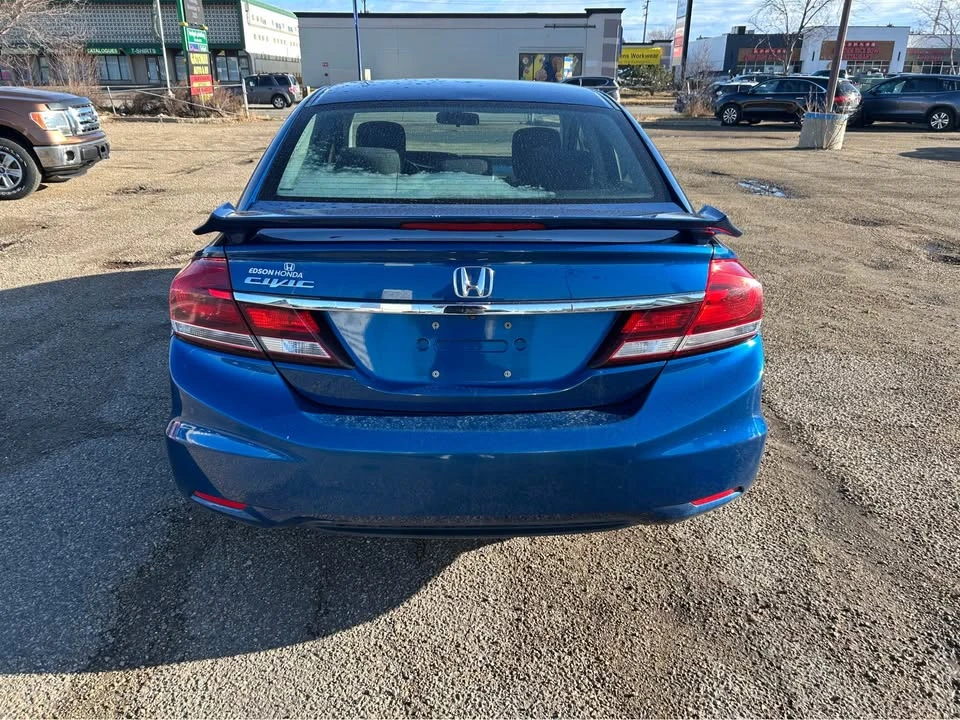 2015 Honda Civic 9th Gen - Image 7 of 11