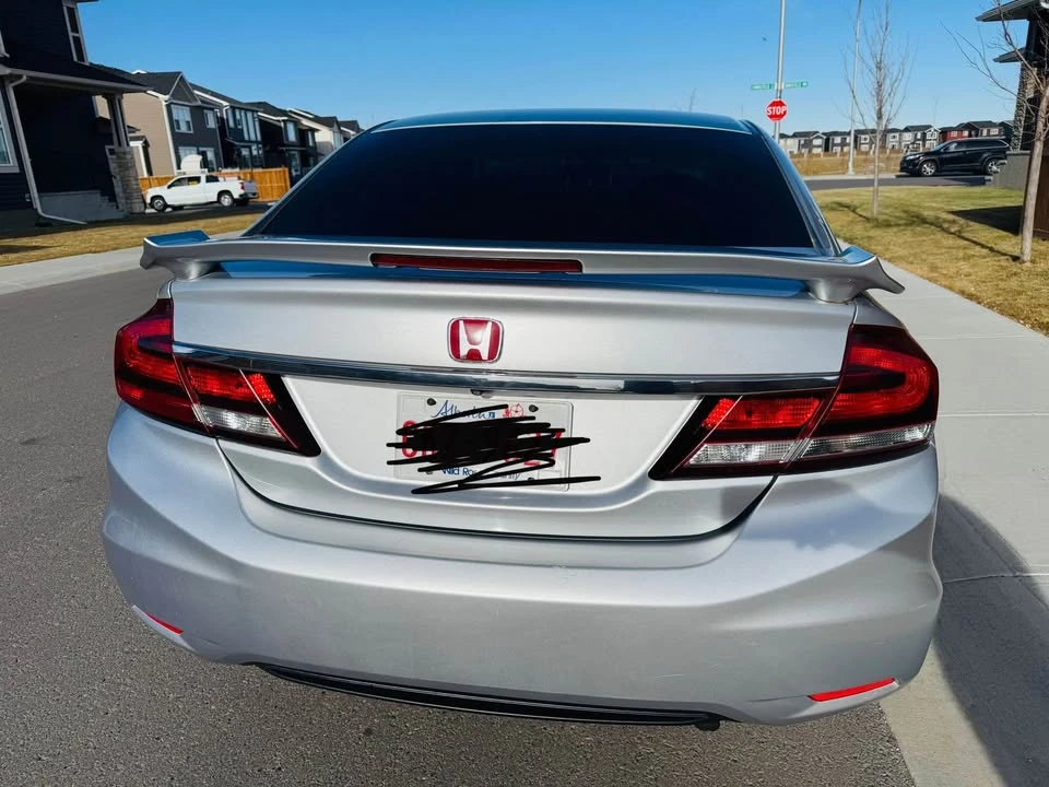 2015 Honda Civic 9th Gen - Image 8 of 17
