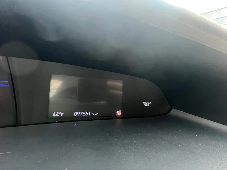 2015 Honda Civic 9th Gen - Image 10 of 12