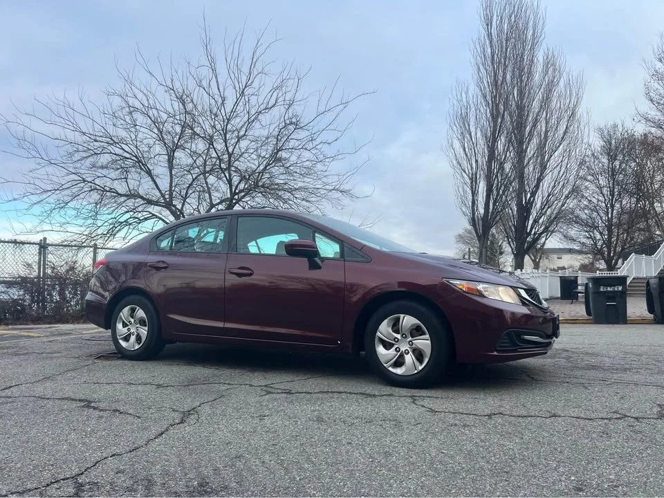 2015 Honda Civic 9th Gen - Image 4 of 12
