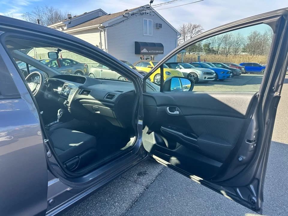 2015 Honda Civic 9th Gen - Image 11 of 17