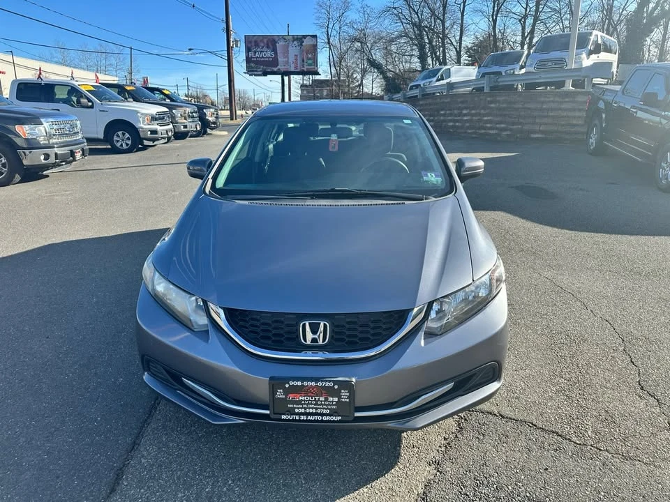 2015 Honda Civic 9th Gen - Image 9 of 17