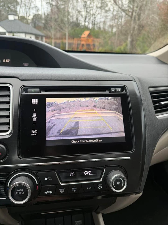 2015 Honda Civic 9th Gen - Image 4 of 14