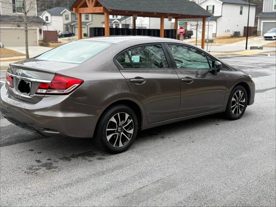 2015 Honda Civic 9th Gen - Image 12 of 14