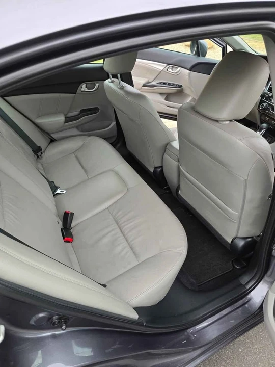 2015 Honda Civic 9th Gen - Image 10 of 11