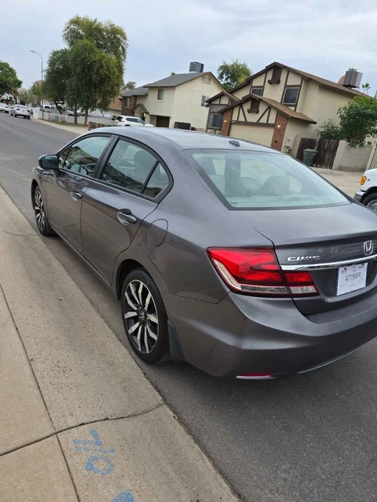 2015 Honda Civic 9th Gen - Image 4 of 11