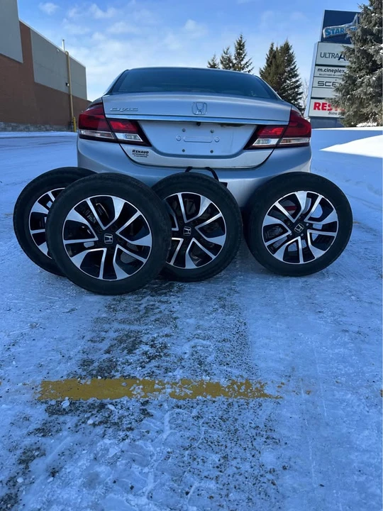 2015 Honda Civic 9th Gen - Image 11 of 16