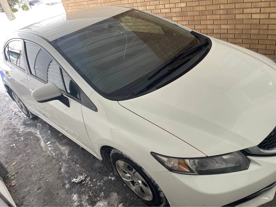 2015 Honda Civic 9th Gen - Image 3 of 10