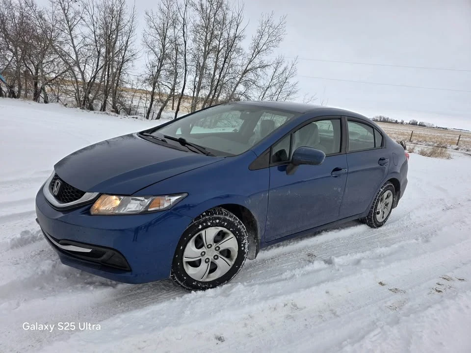 2015 Honda Civic 9th Gen - Image 2 of 6