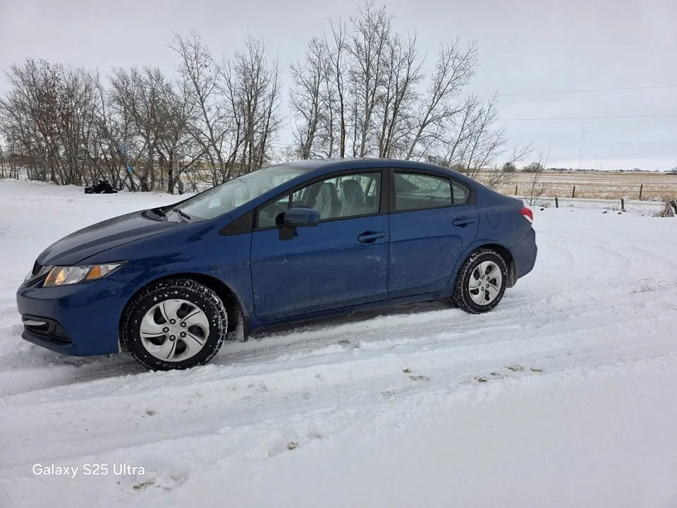 2015 Honda Civic 9th Gen - Image 3 of 6