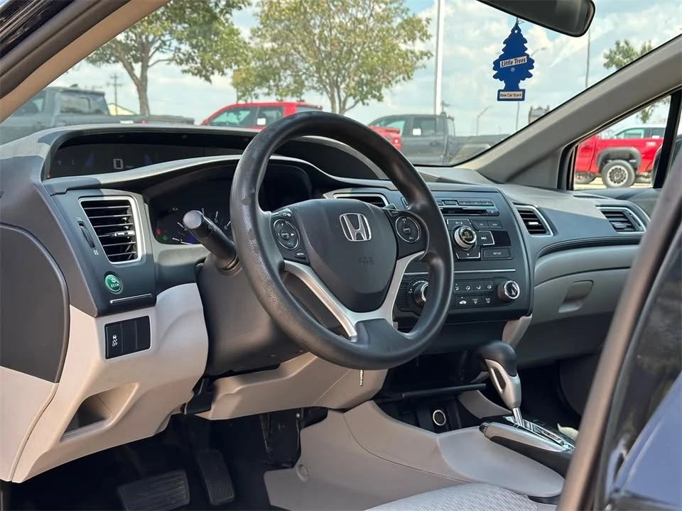 2015 Honda Civic 9th Gen - Image 5 of 19