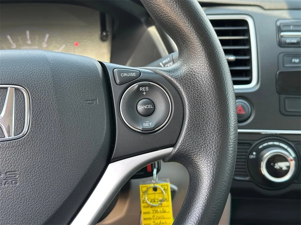 2015 Honda Civic 9th Gen - Image 12 of 19