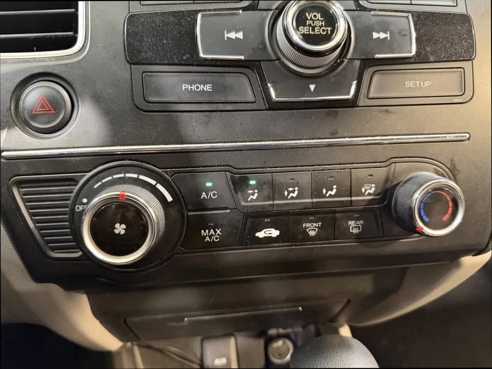 2015 Honda Civic 9th Gen - Image 15 of 16