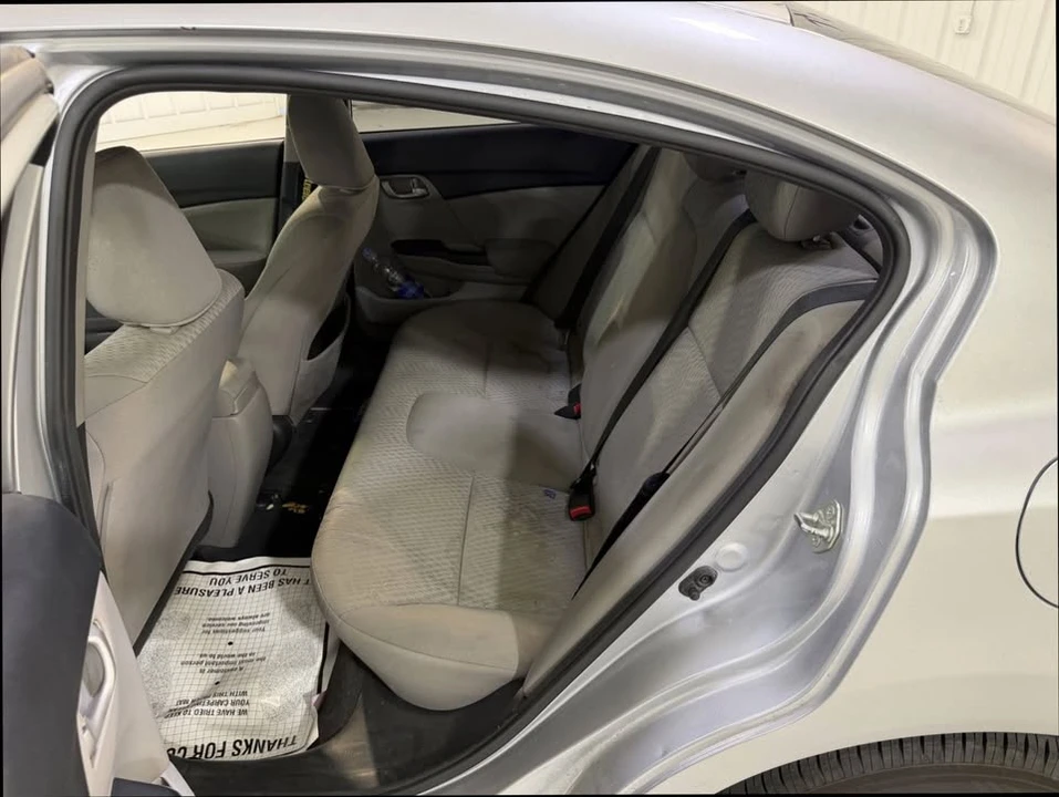 2015 Honda Civic 9th Gen - Image 9 of 16