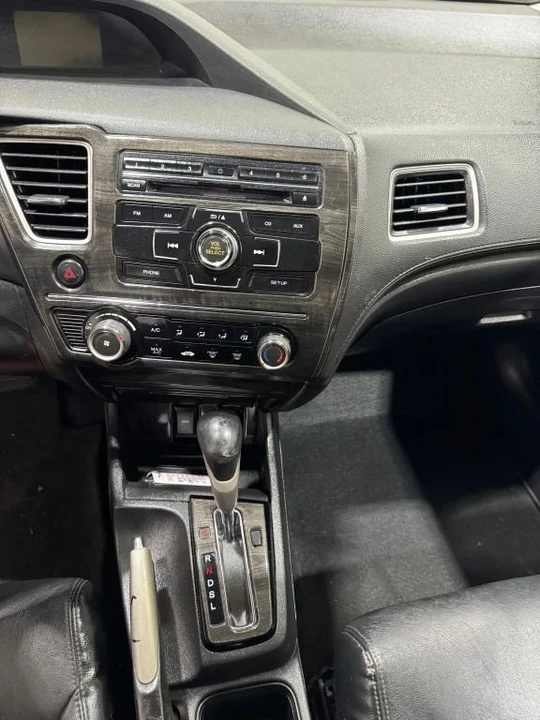 2015 Honda Civic 9th Gen - Image 9 of 10