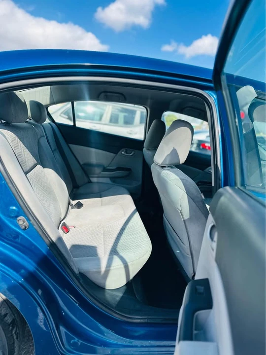 2015 Honda Civic 9th Gen - Image 17 of 18